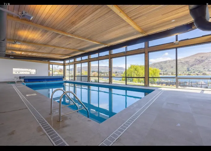 公寓 Lakeside Penthouse 瓦纳卡